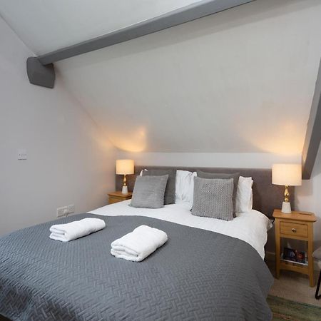 Bootham Court Grade II Duplex Apartment With Free Parking & Wi-Fi - Sleeps 2-6 People Йорк Экстерьер фото