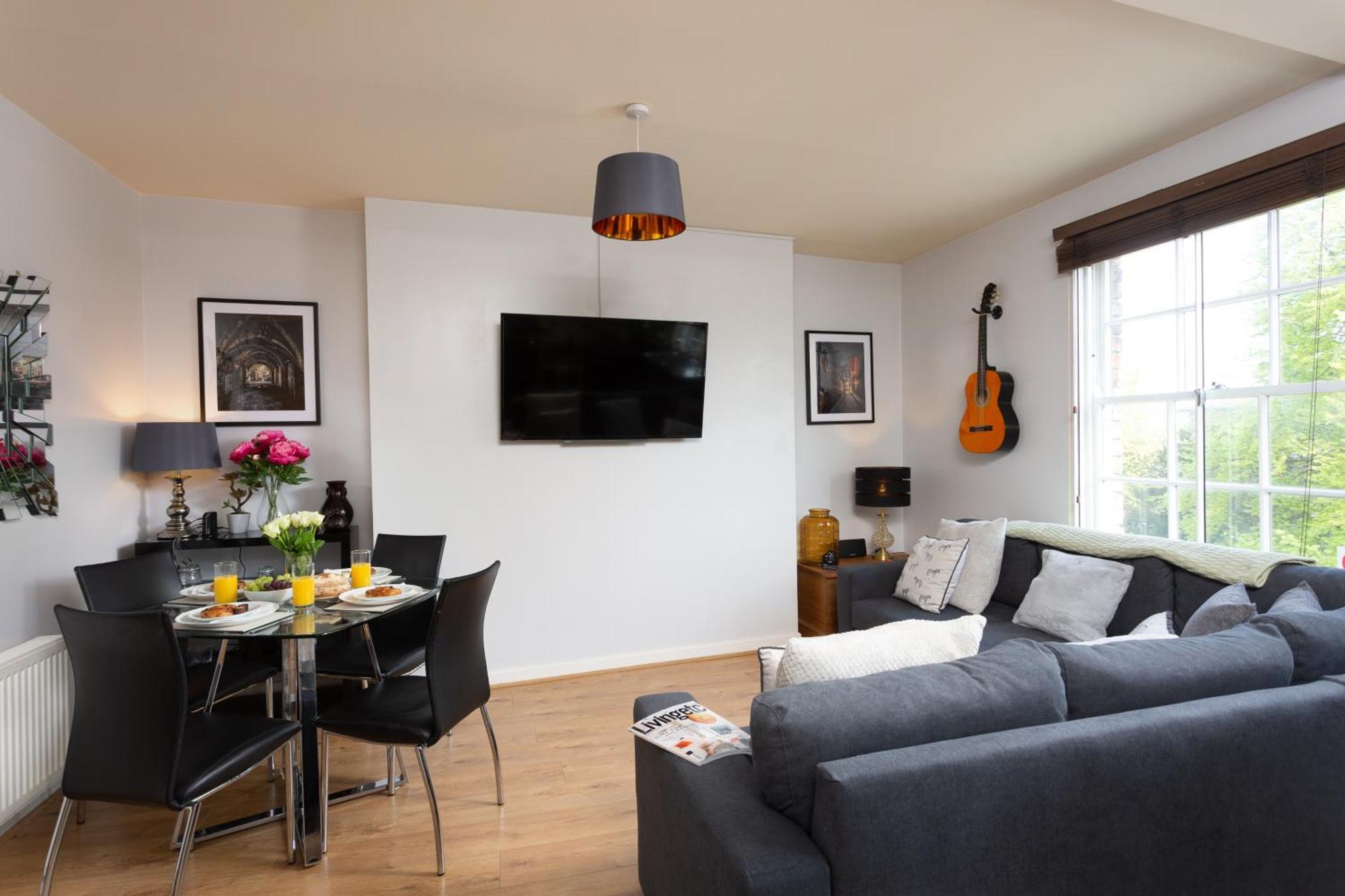 Bootham Court Grade II Duplex Apartment With Free Parking & Wi-Fi - Sleeps 2-6 People Йорк Экстерьер фото