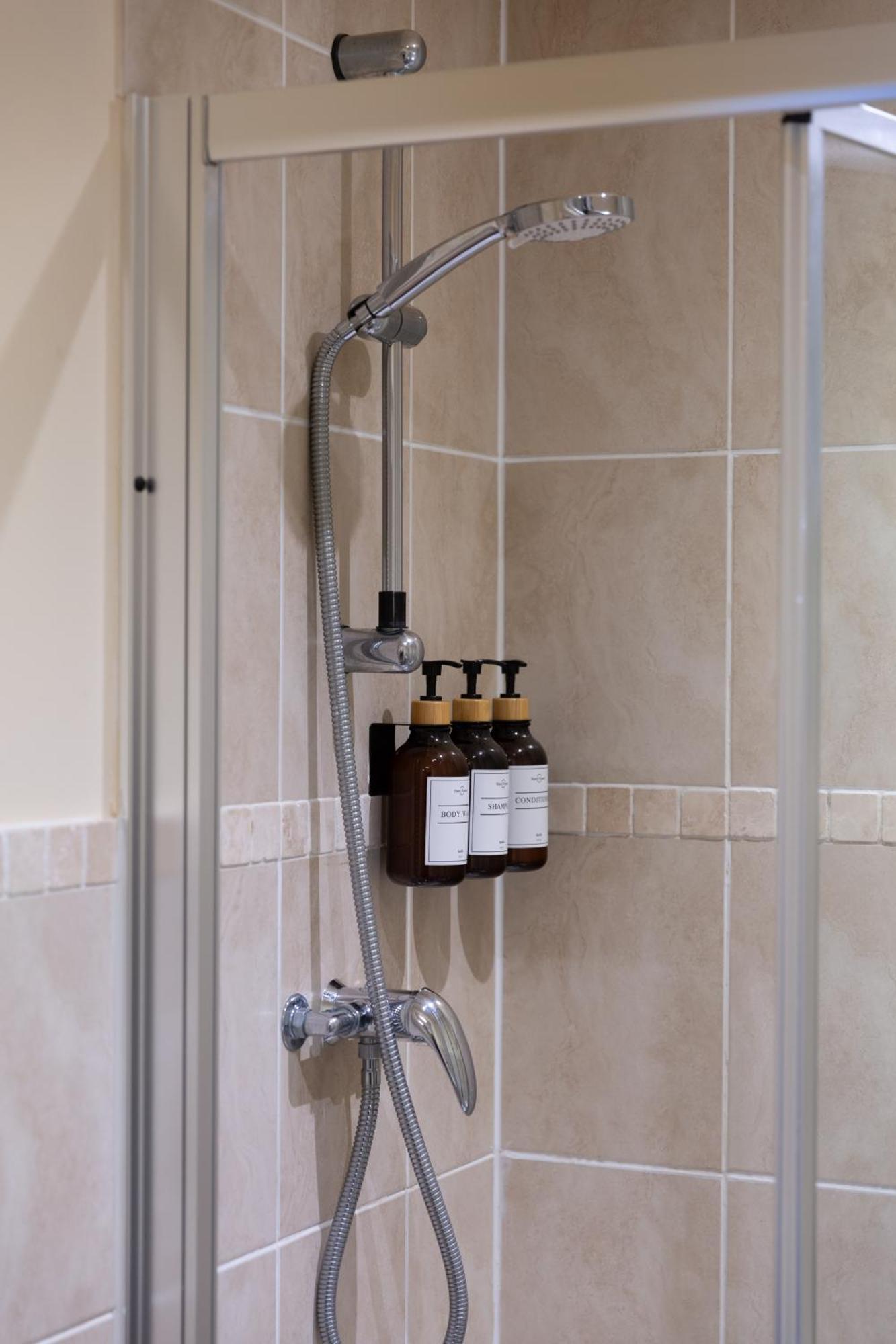 Bootham Court Grade II Duplex Apartment With Free Parking & Wi-Fi - Sleeps 2-6 People Йорк Экстерьер фото